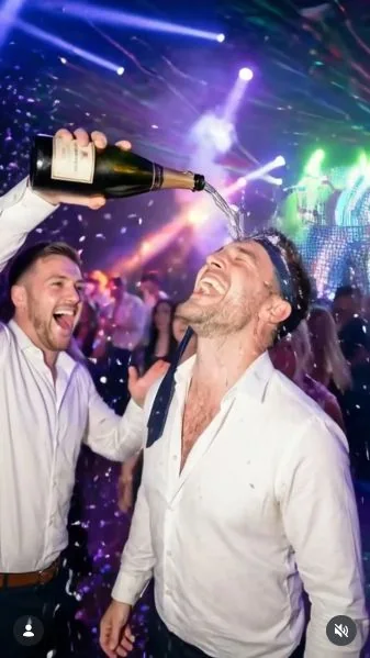 Fotograma del reel Una boda, una gran fiesta de Falso Casamiento